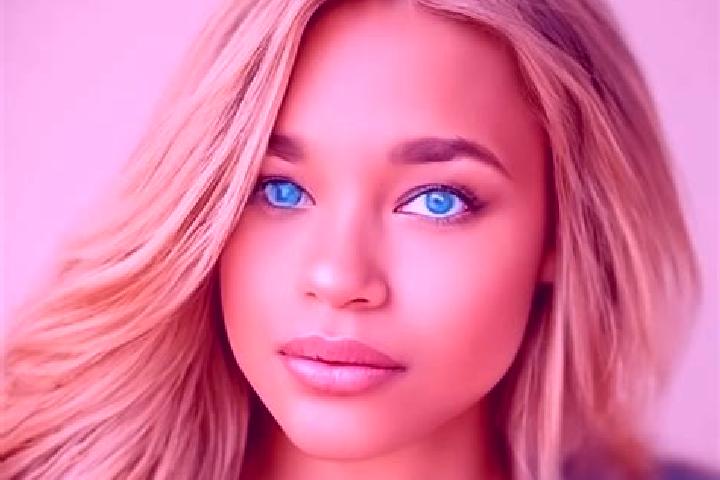 Hannah, 28, a dark blonde blue-eyed latina companion based in Kopparmora. Offering 69, Striptease, Fetish. Available for incall and outcall, overnight bookin...