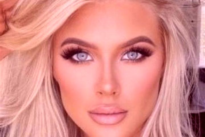 Hannah, 28, a platinum blonde blue-eyed caucasian companion based in Secli. Offering Roleplay, Girlfriend Experience, Duos, Erotic Massage. Available for inc...