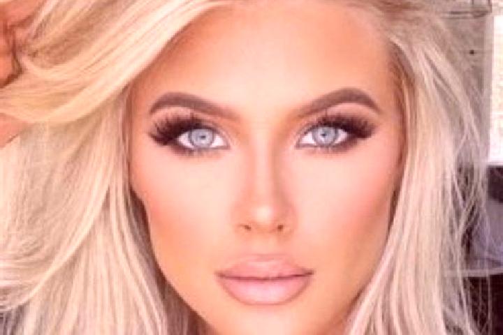 Hannah, 28, a platinum blonde grey-eyed latina companion based in Askham Richard. Offering Prostate Massage, Girlfriend Experience, Striptease, Duos. Availab...