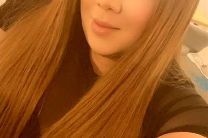Hannah, 28 — Escort in Beaumont, Ireland