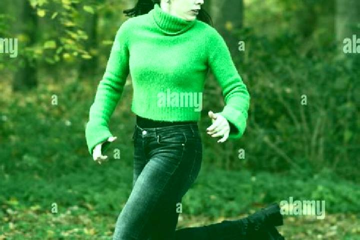Hannah, 28 — Escort in Fediivka, Ukraine