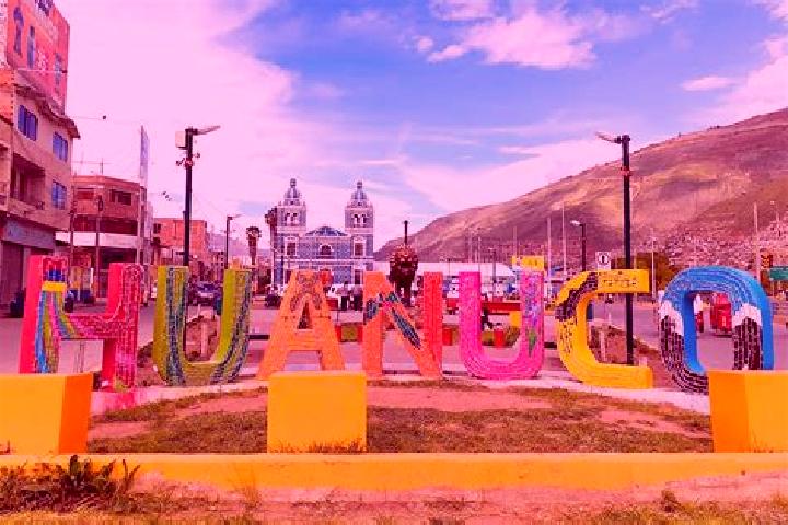 Hannah, 28 — Escort in Huanoquite, Peru