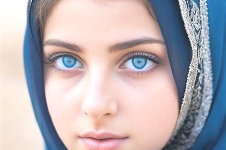 Hannah, 29, a black blue-eyed middle eastern companion based in Sant Privat d en Bas. Offering Girlfriend Experience, Party Girl, Prostate Massage, Fetish, G...