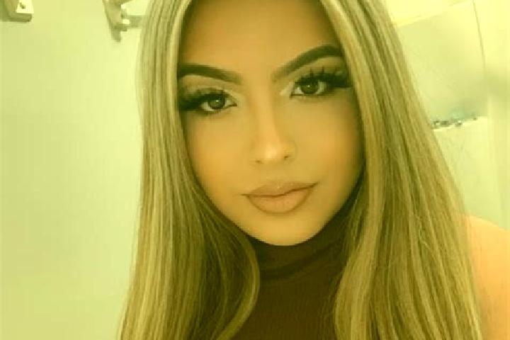 Hannah, 29, a blonde dark-eyed latina companion based in Storesti. Offering A-Level, Domination, Overnight. Available for incall and outcall, day and evening...