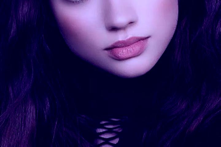 Hannah, 29, a brunette dark-eyed european companion based in Danshui. Offering Striptease, Roleplay, 69, BDSM, Travel Companion. Available for incall and out...
