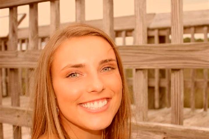 Hannah, 29 — Escort in Belhaven, United States