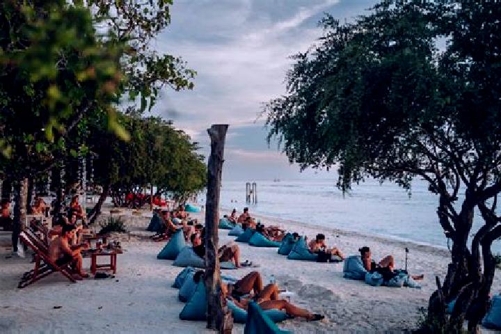 Hannah, 29 — Escort in Gili Air, Indonesia