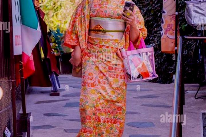 Hannah, 29 — Escort in Kitsuki, Japan