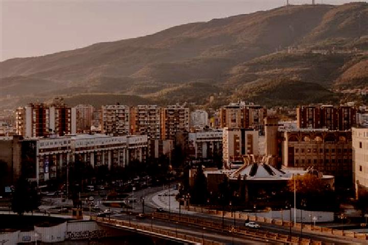 Hannah, 29 — Escort in Radishani, North Macedonia
