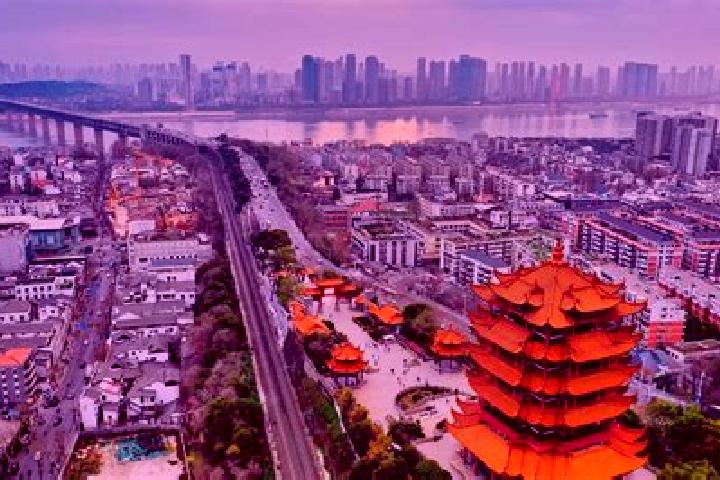 Hannah, 29 — Escort in Wen an, China