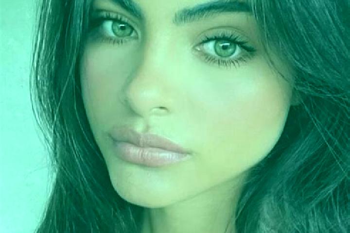 Hannah, 30, a black hazel-eyed middle eastern companion based in Kato Examilia. Offering Domination, Striptease, Erotic Massage. Available for incall and out...