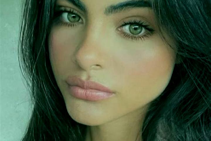 Hannah, 30, a brunette green-eyed indian companion based in Leederville. Offering A-Level, Striptease, Prostate Massage. Available for incall and outcall, da...
