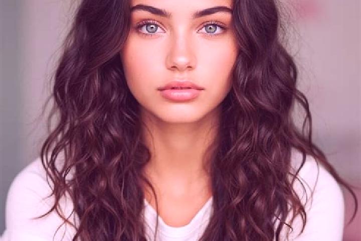Hannah, 30, a dark blonde amber-eyed mediterranean companion based in Aikou. Offering Dinner Date, CIM, OWO. Available for incall and outcall, day and evenin...