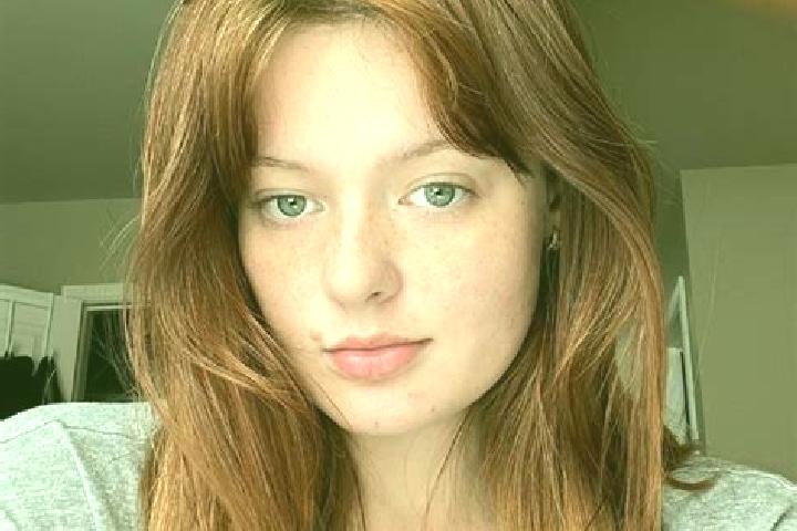 Hannah, 30, a red grey-eyed mixed companion based in Ens. Offering OWO, Duos, Massage, 69, CIM. Available for incall and outcall, overnight bookings available.