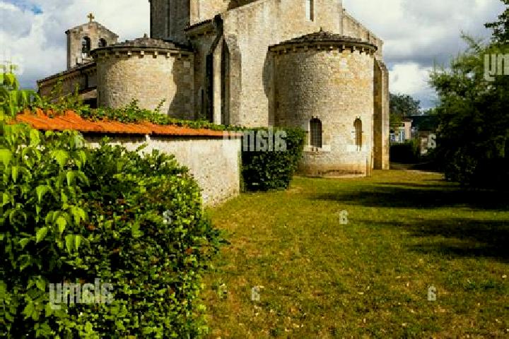 Hannah, 30 — Escort in Germigny-sur-Loire, France