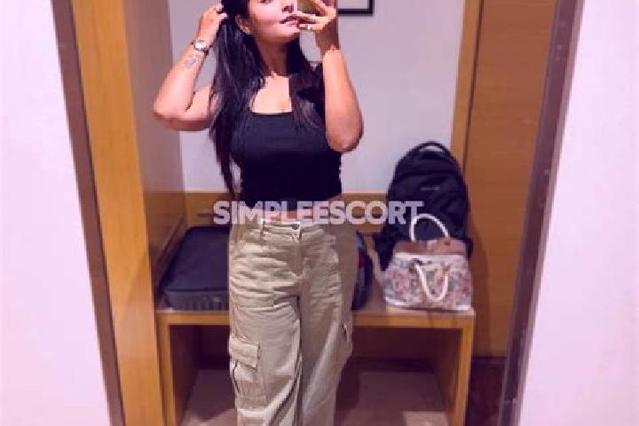 Hannah, 30 — Escort in Kangra, India