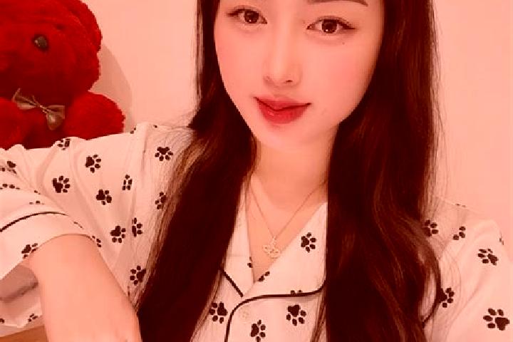 Hannah, 30 — Escort in Pakxan, Laos