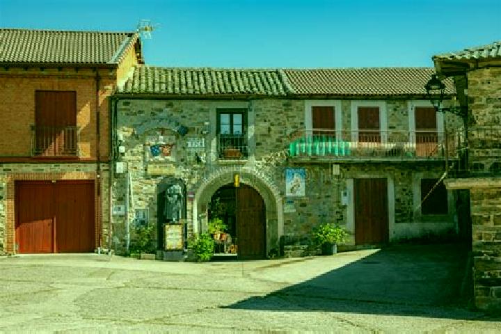Hannah, 30 — Escort in Redecilla del Camino, Spain