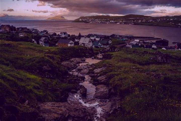 Hannah, 30 — Escort in Strendur, Faroe Islands