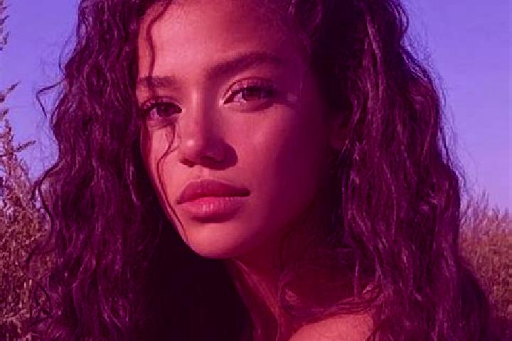 Hannah, 31, a black blue-eyed latina companion based in Olszanka. Offering 69, Deep French Kissing, Domination, GFE, Party Girl. Available for incall and out...