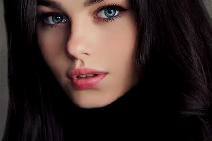 Hannah, 31, a black grey-eyed caucasian companion based in Karengan. Offering Deep French Kissing, Dinner Date, Tantra, CIM. Available for incall and outcall...