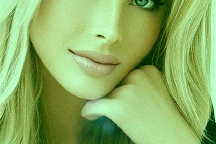 Hannah, 31, a dark blonde blue-eyed caucasian companion based in El Chiru. Offering Fetish, Tantra, Couples. Available for incall and outcall, day and evenin...