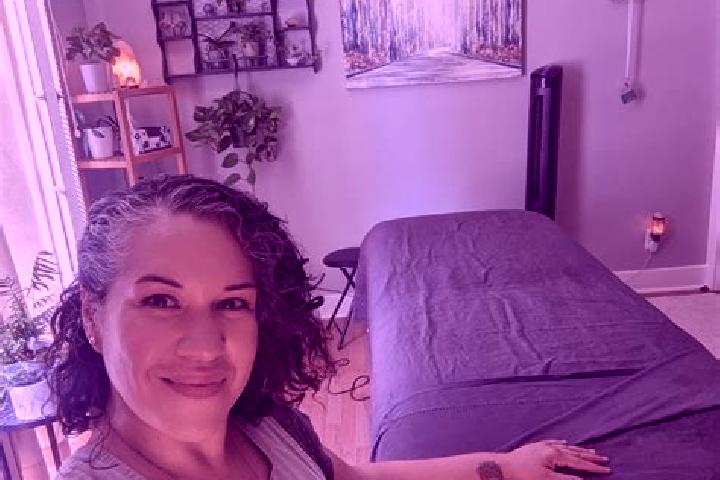 Hannah, 31, a dark blonde dark-eyed latina companion based in Monterblanc. Offering Massage, A-Level, 69, CIM. Available for incall and outcall, overnight bo...