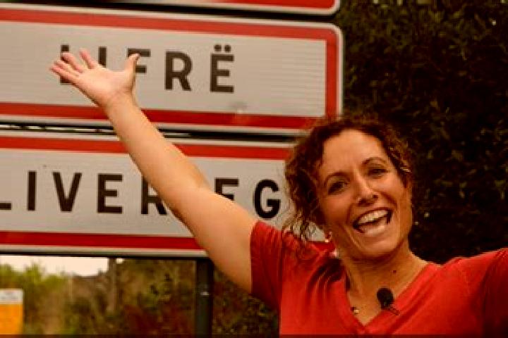 Hannah, 31 — Escort in Liffre, France