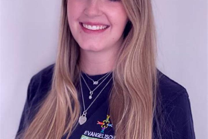 Hannah, 31 — Escort in Mogendorf, Germany
