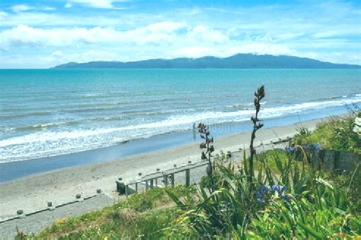 Hannah, 31 — Escort in Raumati Beach, New Zealand