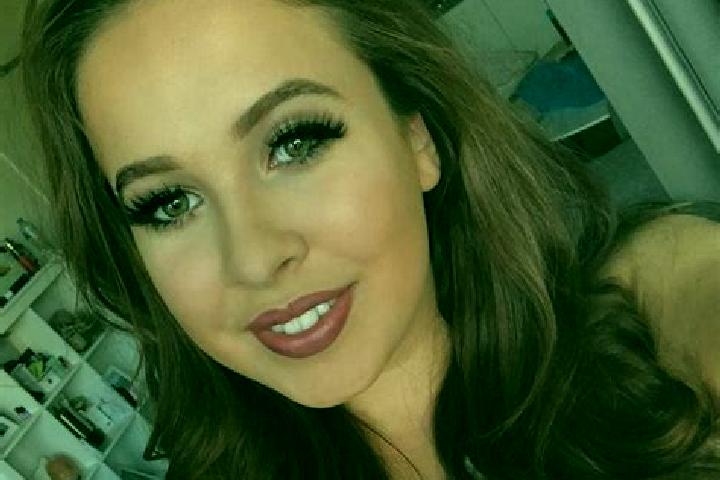 Hannah, 32, a auburn brown-eyed mediterranean companion based in Colo Vale. Offering Domination, GFE, Deep French Kissing. Available for incall and outcall, ...