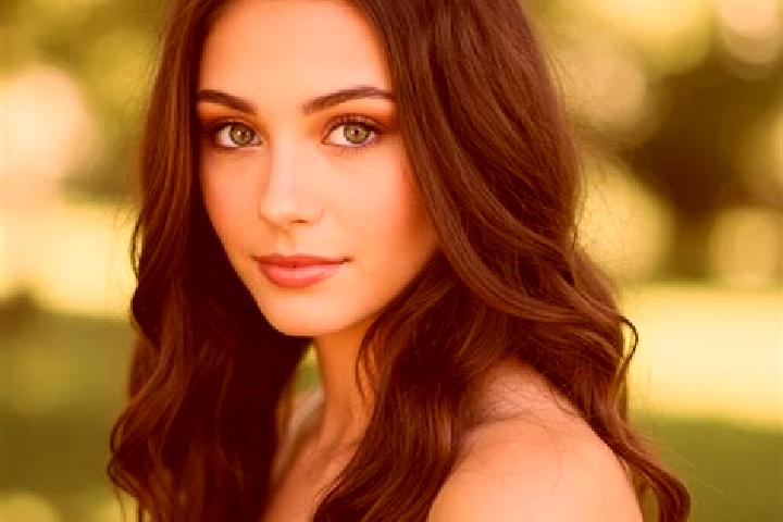 Hannah, 32, a black brown-eyed european companion based in Gond-e Vila. Offering OWO, Erotic Massage, Duos, Overnight, Couples. Available for incall and outc...