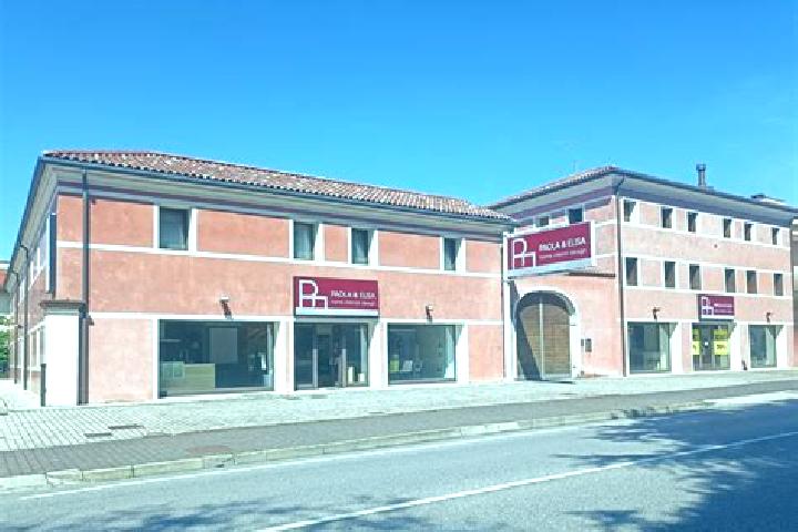 Hannah, 32, a red blue-eyed mediterranean companion based in Cavaso del Tomba. Offering Massage, Striptease, Duos, Overnight, OWO. Available for incall and o...
