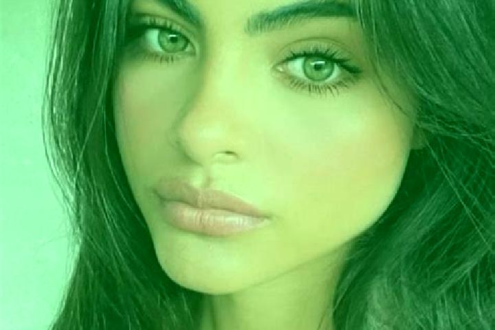 Hannah, 32, a red dark-eyed indian companion based in Ibiraci. Offering Duos, Deep French Kissing, BDSM, Striptease. Available for incall and outcall, overni...