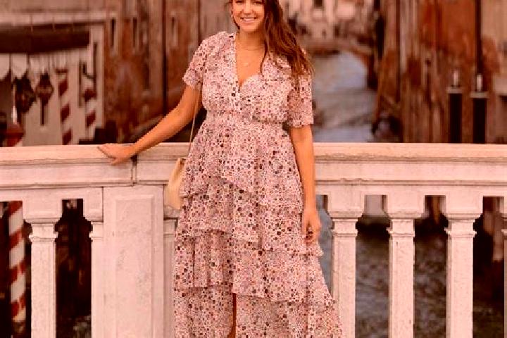 Hannah, 32 — Escort in Opera, Italy