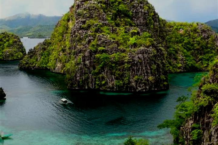 Hannah, 32 — Escort in Punolu, Philippines