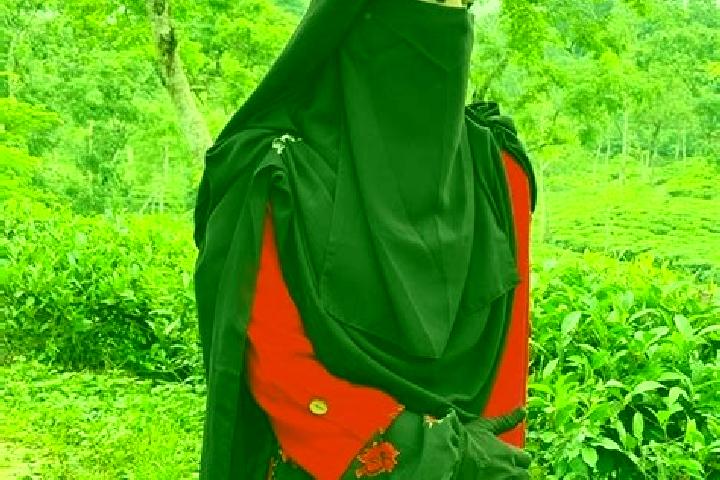 Hannah, 32 — Escort in Qibyah, Palestine
