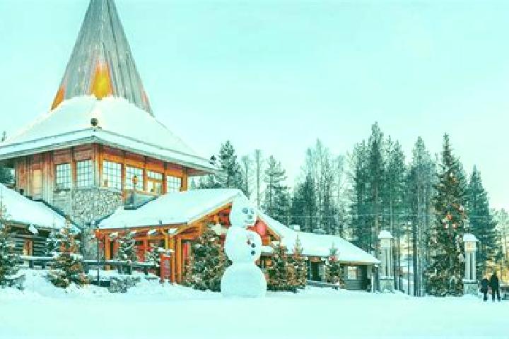 Hannah, 32 — Escort in Rovaniemi, Finland