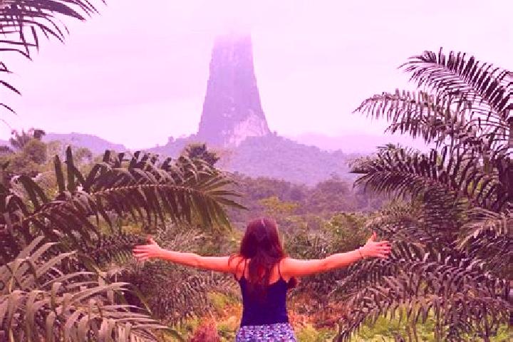 Hannah, 32 — Escort in Sao Desiderio, Brazil