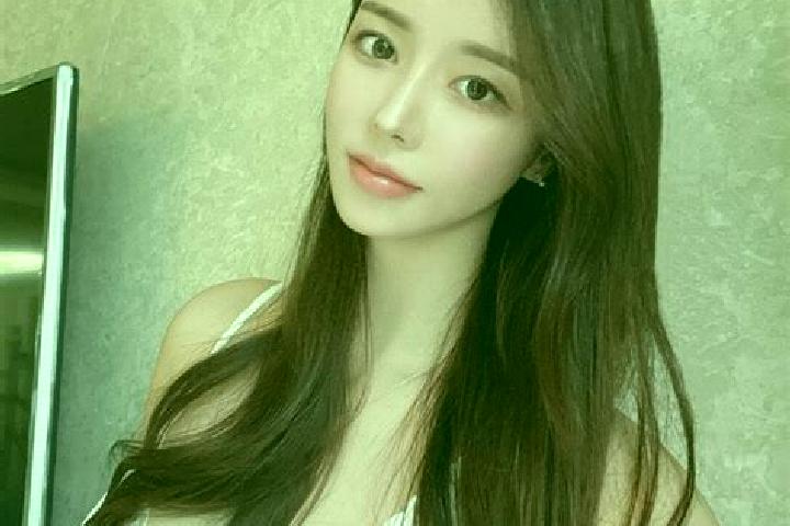 Hannah, 32 — Escort in Xiulin, China