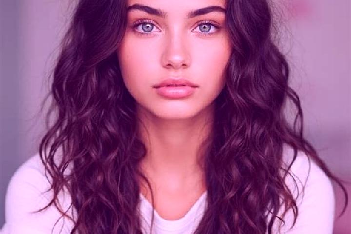 Hannah, 33, a brunette green-eyed mediterranean companion based in A Bana. Offering Domination, Roleplay, GFE, Erotic Massage. Available for incall and outca...