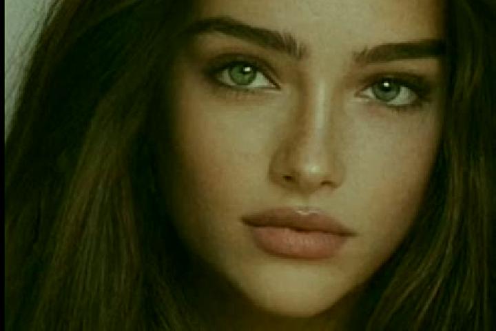 Hannah, 33, a chestnut grey-eyed caucasian companion based in Kobyla. Offering A-Level, Dinner Date, CIM. Available for incall and outcall, day and evening d...