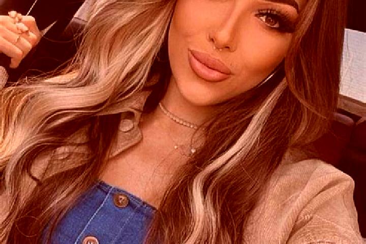 Hannah, 33, a dark blonde brown-eyed mediterranean companion based in Rozwadza. Offering Duos, Tantra, Domination, Roleplay. Available for incall and outcall...