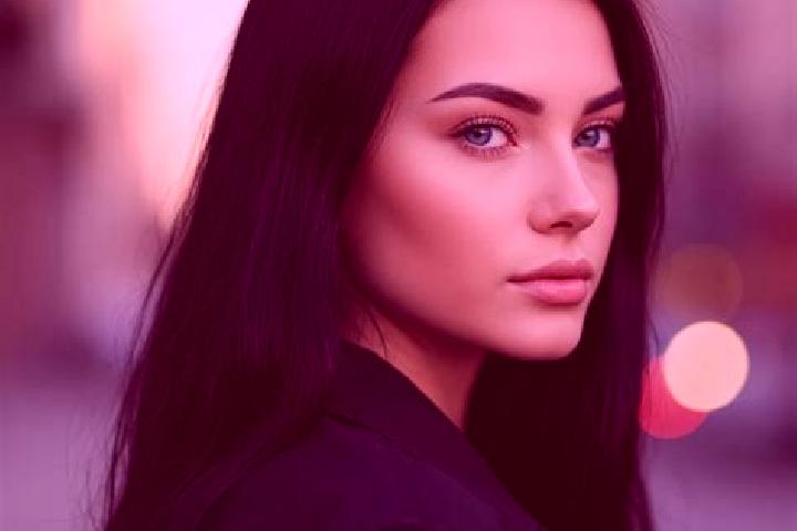 Hannah, 33, a red blue-eyed latina companion based in Barra da Estiva. Offering BDSM, OWO, Domination, Overnight. Available for incall and outcall, day and e...