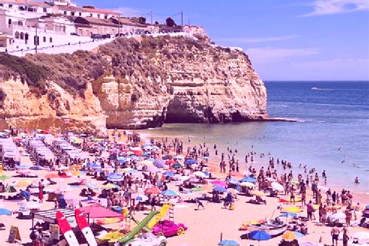 Hannah, 33 — Escort in Assafarge, Portugal