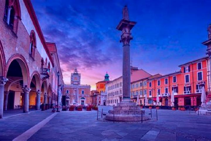 Hannah, 33 — Escort in Ravenna, Italy