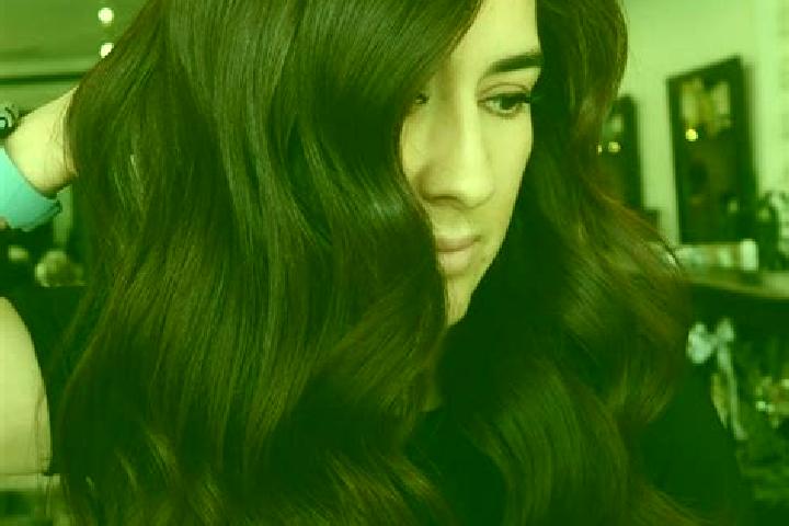 Hannah, 34, a auburn dark-eyed latina companion based in Frandovinez. Offering Roleplay, Tantra, Erotic Massage, Striptease. Available for incall and outcall...