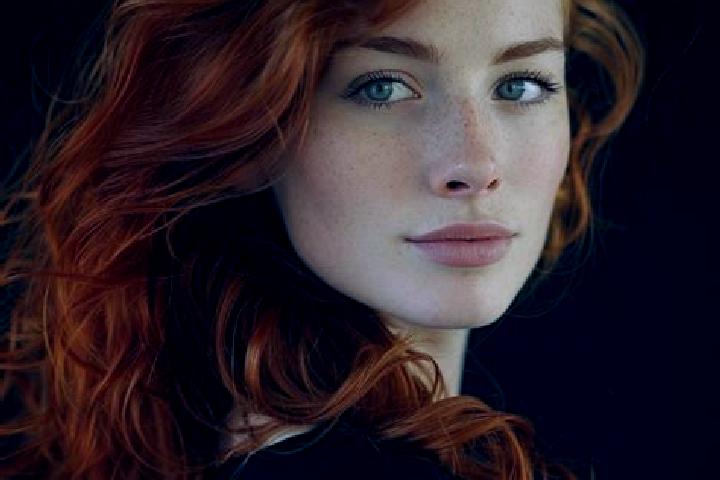 Hannah, 34, a auburn green-eyed caucasian companion based in Moieciu de Jos. Offering BDSM, Girlfriend Experience, GFE. Available for incall and outcall, ove...