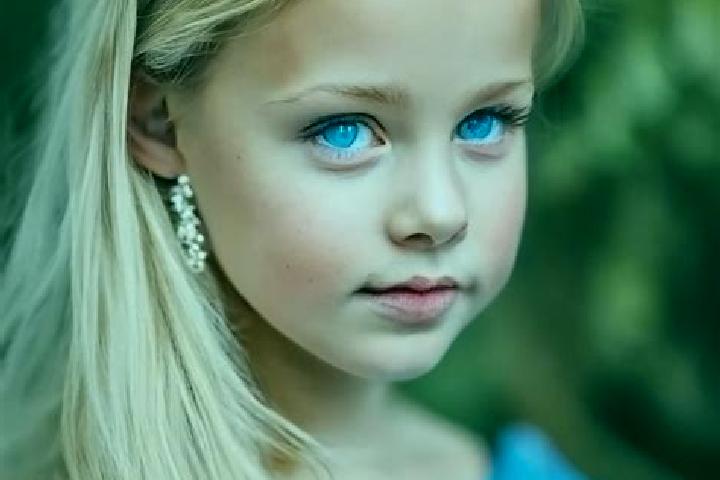 Hannah, 34, a blonde blue-eyed middle eastern companion based in Bueyuektas. Offering Dinner Date, BDSM, Party Girl. Available for incall and outcall, day an...