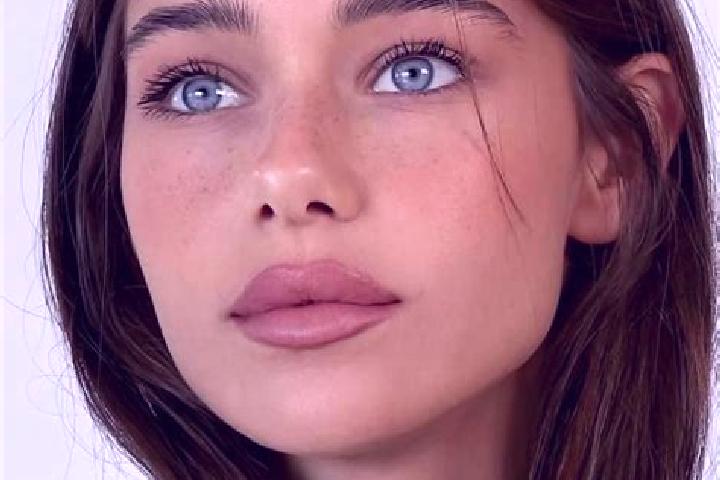 Hannah, 34, a brunette blue-eyed indian companion based in Massala-Barala. Offering Massage, A-Level, Prostate Massage, CIM, GFE. Available for incall and ou...